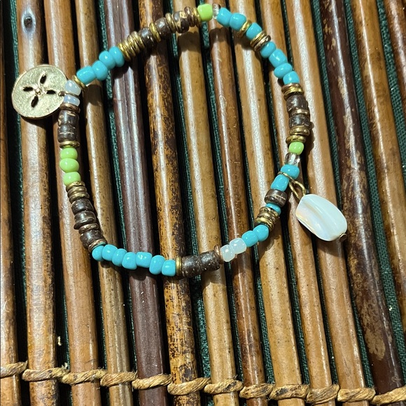 Bohemian Beaded Bracelet with Shell/Sand Dollar Charm - Picture 2 of 2